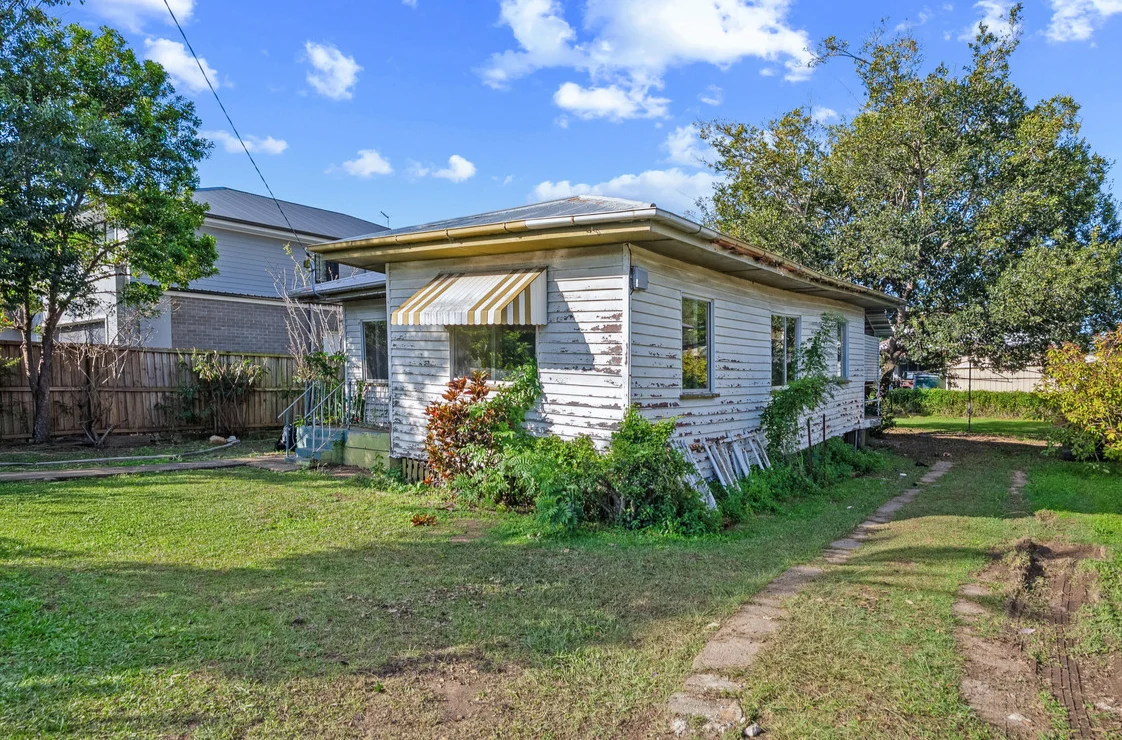 Wavell Heights home listed for auction